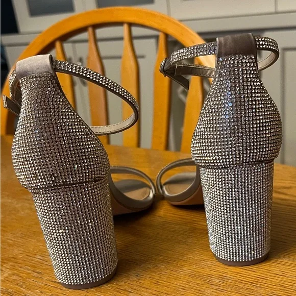 Steve Madden Silver Rhinestone Heels - Picture 4 of 4